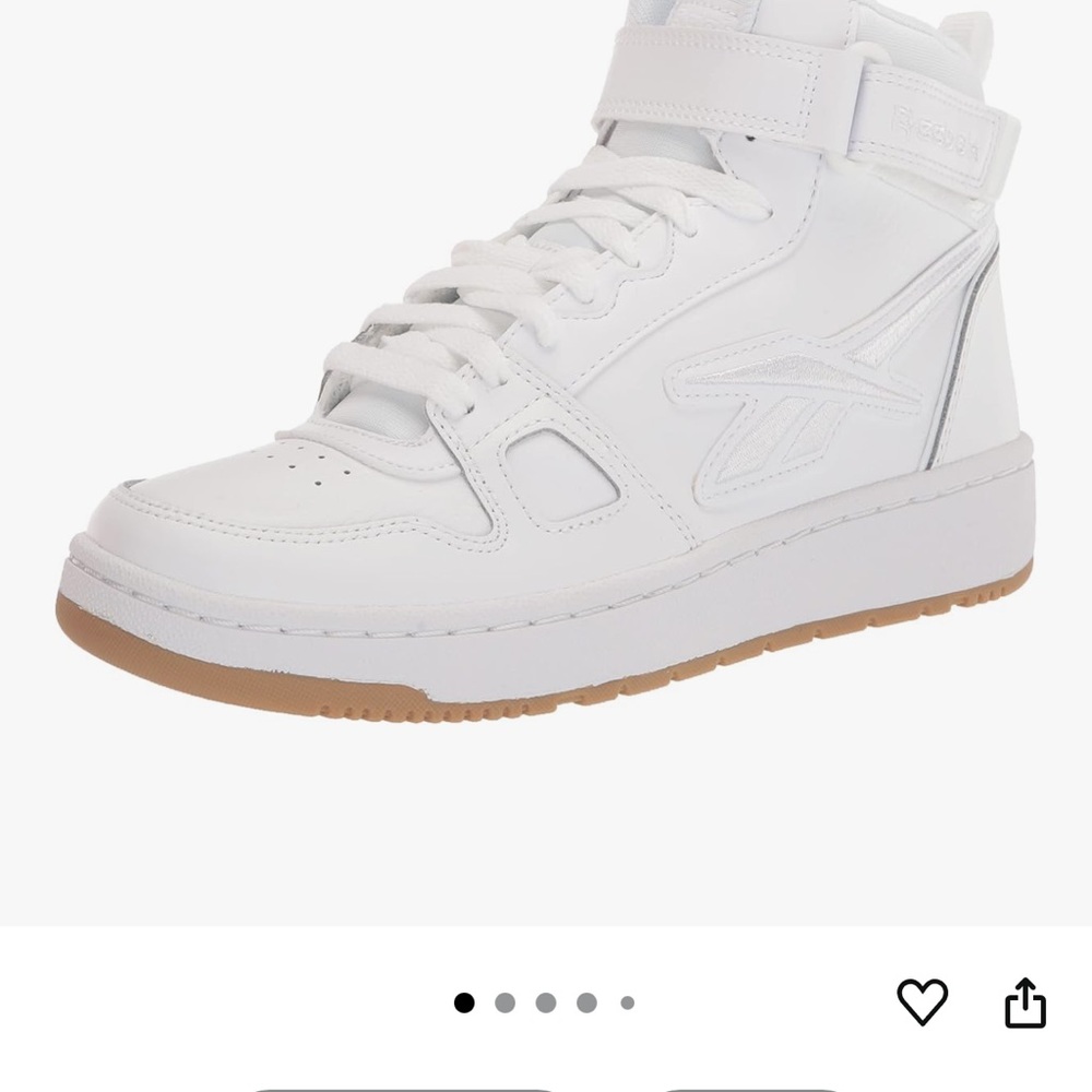 Reebok Resonator mid strap. Classic White High-Tops with Gum Sole. Unisex.